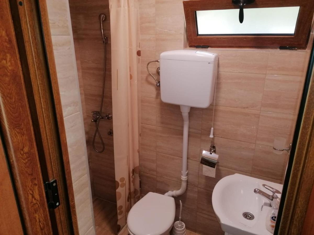 Vikendica Matovic Ovcar Banja Exterior foto